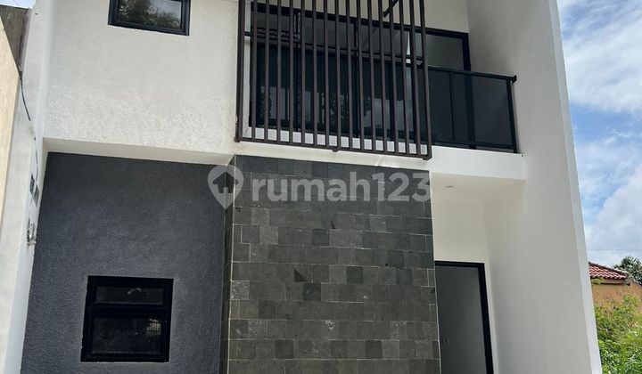 Dijual Rumah Baru di Komplek Puspa Indah Soekarno Hatta Bandung