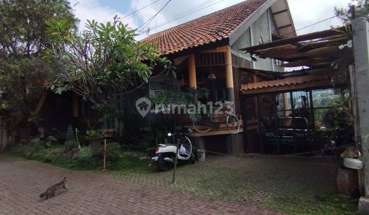 Dijual Rumah Cigadung Raya Tengah 1