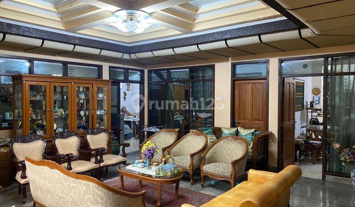 Dijual Rumah Butuh Renovasi Sertifikat Hak Milik di Jl Kembar, Bandung 2