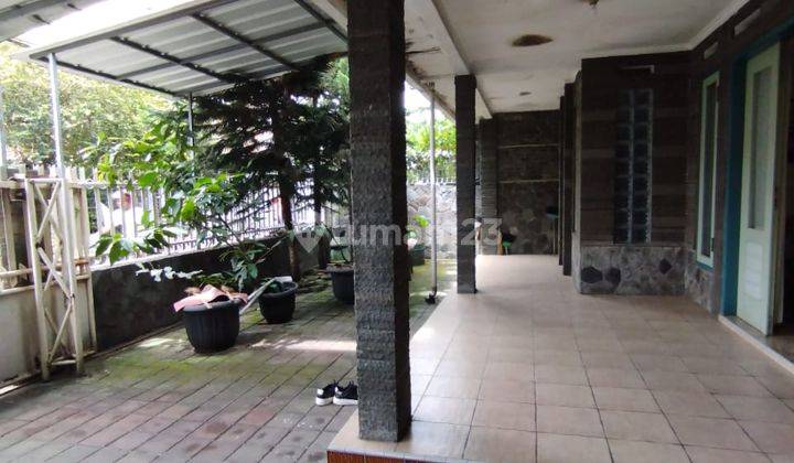 Rumah 2 Lantai Bagus Unfurnished SHM di Cikaso, Bandung 2