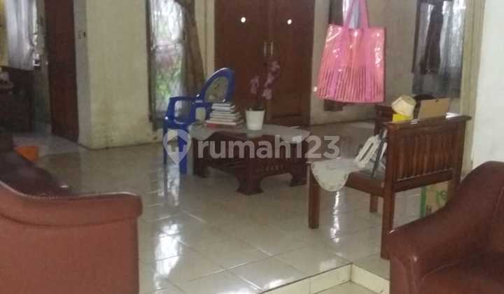 Rumah 2 Lantai Butuh Renovasi Unfurnished SHM di Merkuri Selatan, Bandung 2