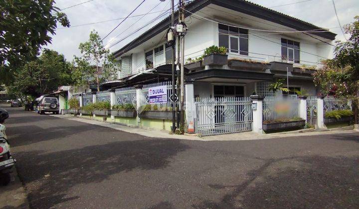 Rumah 2 Lantai Bagus Unfurnished SHM di Sukaluyu, Bandung 1