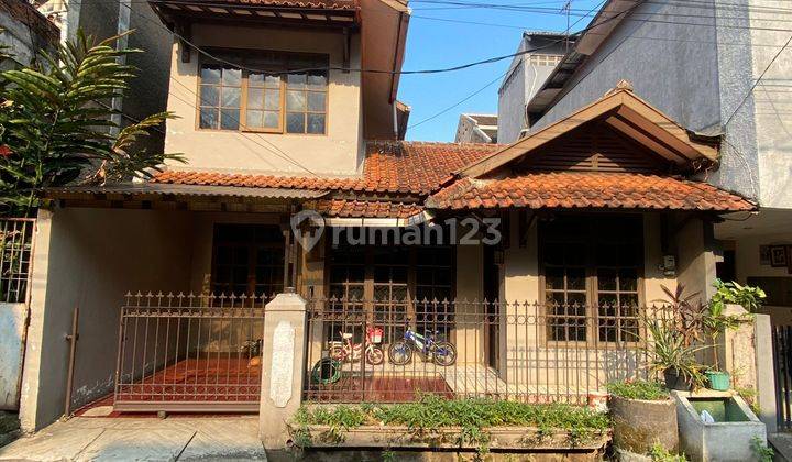 Rumah 2 Lantai Bagus Unfurnished Sertifikat Hak Milik di Terjun Bugi , Bandung 1