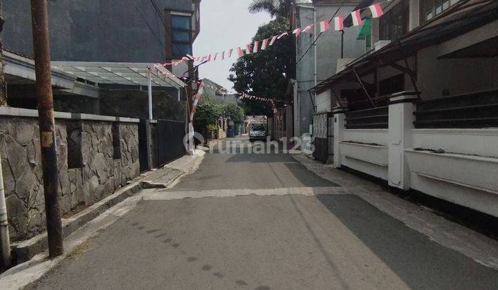 Rumah 2 Lantai Shm Butuh Renovasi Daerah Kembar 2