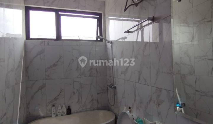 Rumah 2 Lantai Baru Semi Furnished HGB di Podomoro, Bandung 2