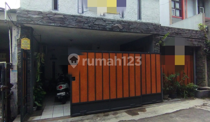 Dijual Rumah di Jl Uranus Margahayu Bandung Dijual Rumah di Jl Uranus Margahayu Bandung