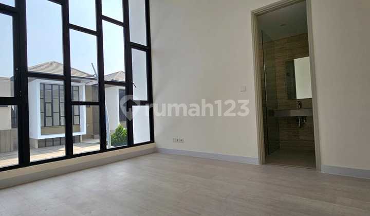 Disewakan Rumah Bagus Lokasi Strategis di Dalam Cluster Semayang, Asya, Cakung - Jakarta Timur 2