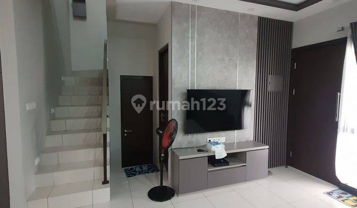 Dijual Rumah Baru Siap Huni di Cluster Burgundi Sumarecon Bekasi 2