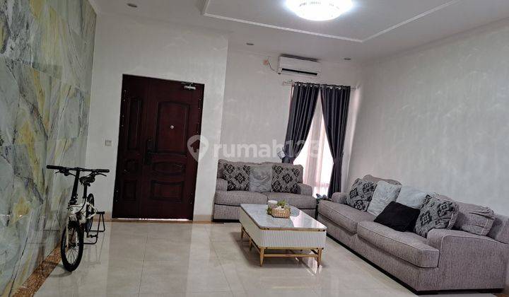 Dijual Cepat Rumah Bagus 2 Lantai di Dalam Cluster Alamanda Jakarta Garden City Kota Jakarta Timur 2