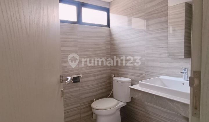 Disewakan Rumah Cantik di Cluster Semayang - ASYA Jakarta Timur 2