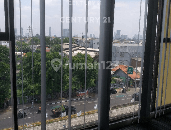 Office Space 82 Sqm 4th Floor Semi Furnished in Mampang R2229 Office Space 82 Sqm 4th Floor Semi Furnished in Mampang R2229
