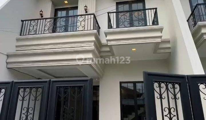 Rumah Mewah Nyaman Untuk di Huni 1