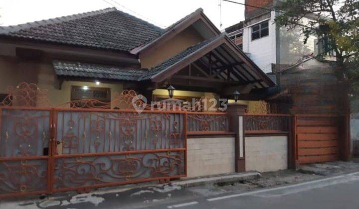 Rumah Bagus Bebas Banjir Siap Huni 1