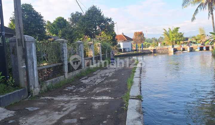 Rumah Luas di Subang Dijual - Desain Modern & Lingkungan Asri