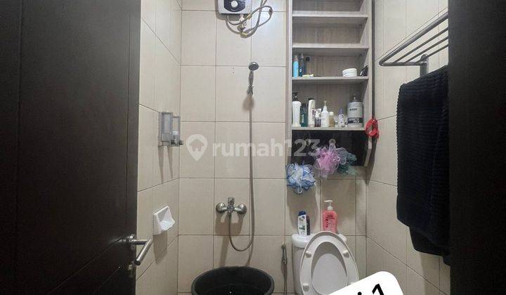 Disewakan Rumah cantik 3 Lantai di Cluster Shinnano - JGC 2