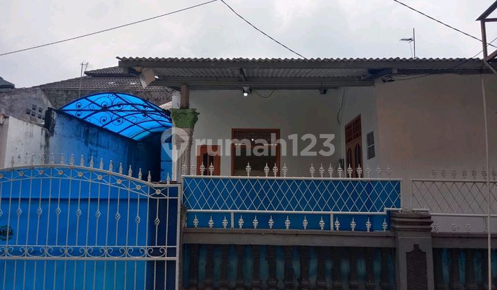 Disewakan Rumah Straegis Di Perumahan Narogong Indah  1