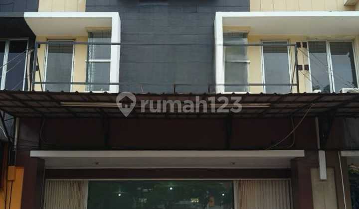 Disewakan Ruko Siap Pakai Sudah Renovasi di Taman Cemara, Harapan Indah