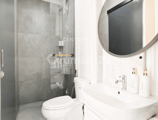 Hunian Eksklusif 2Lt Dalam Cluster Di Costaria Metland Menteng