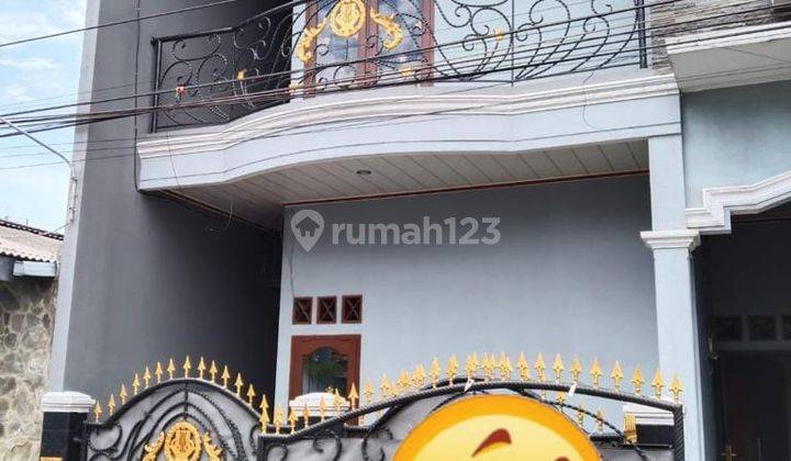 DIJUAL RUMAH 2 LANTAI BAGUS SIAP HUNI LOKASI STRATEGIS JAKASAMPURNA BEKASI BARAT 1