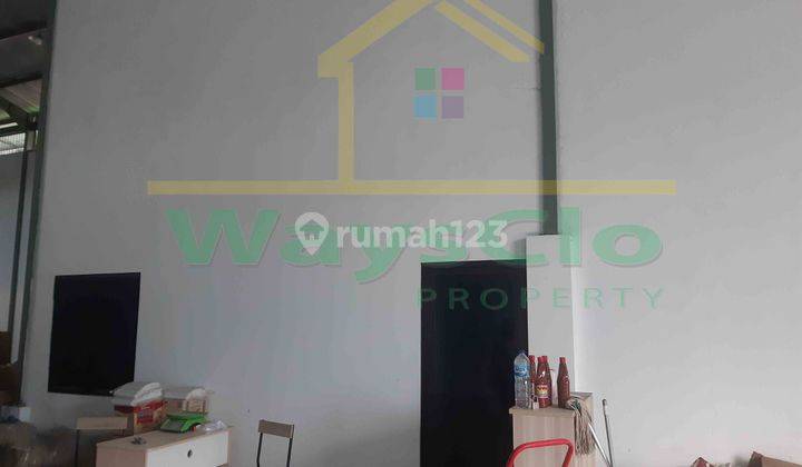 DISEWAKAN GUDANG BARU YANG CANTIK DAERAH PAAL DUA, HARGA SANGAT MURAH 3