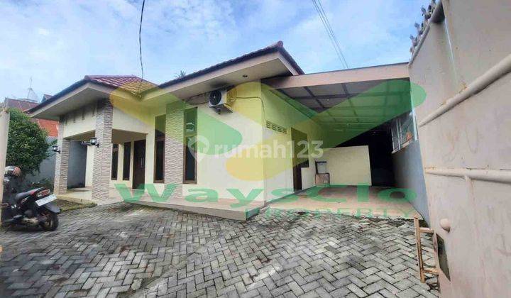 DISEWAKAN RUMAH CANTIK FULL FURNISH DAERAH TUMINTING, HARGA SANGAT MURAH 1