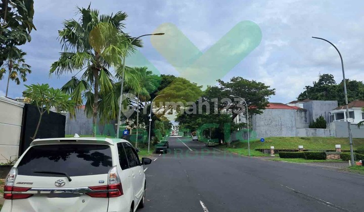 Luxury House for Rent with Furnishings in Citraland Area, Very Affordable Price Luxury House for Rent with Furnishings in Citraland Area, Very Affordable Price