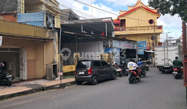 Dijual Cepat Ruko Sangat Strategis Daerah Wenang, Harga Sangat Murah