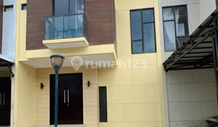 Disewakan Rumah Cantik Daerah Holland Village, Harga Sangat Murah Disewakan Rumah Cantik Daerah Holland Village, Harga Sangat Murah