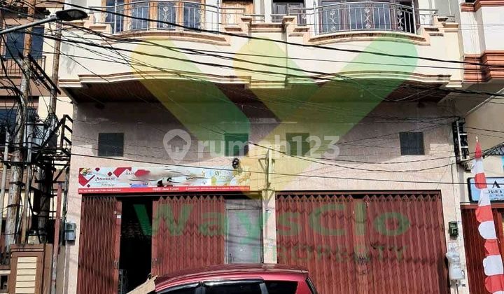 For Rent: Very Strategically Located Shop House in Wenang Area, Very Affordable Price 1