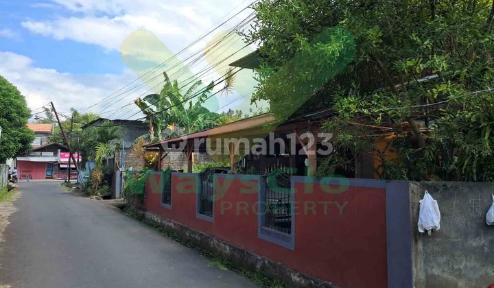 For Quick Sale Attractive House in Jl Sea Malalayang Area, Very Low Price For Quick Sale Attractive House in Jl Sea Malalayang Area, Very Low Price