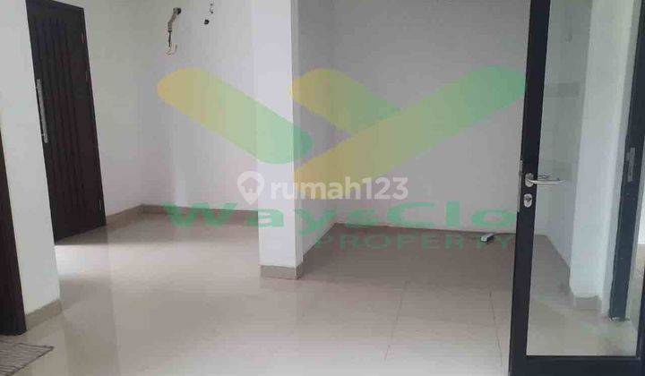 Disewakan Rumah Cantik Dan Menarik Di Holland Village, Harga Sangat Murah 2