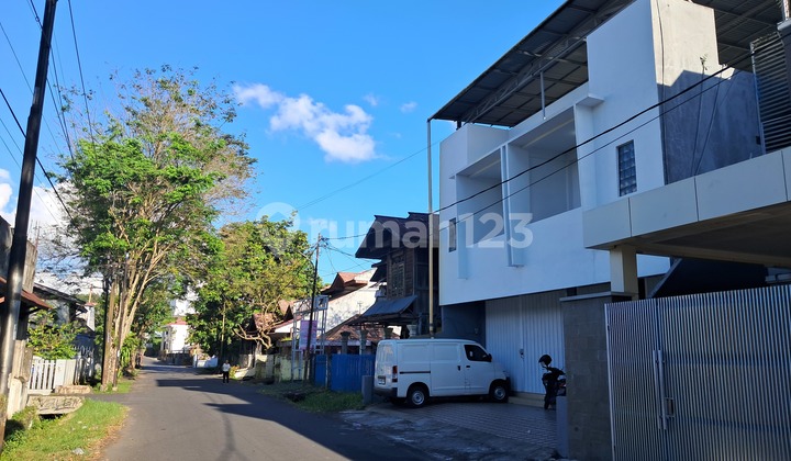 For Rent Beautiful and Attractive Shop House in Tikala Area, Very Affordable Price 2