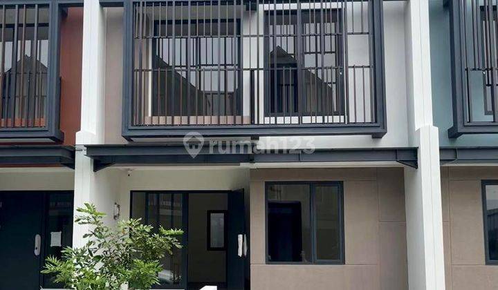 Rumah Disewakan Baru Gress di Leonora Summarecon serpong  1