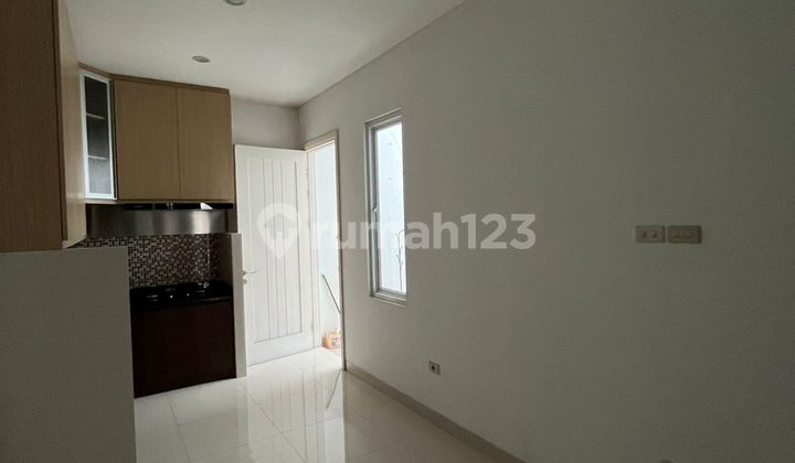 Rumah Jual.di BSD City Vivacia 2