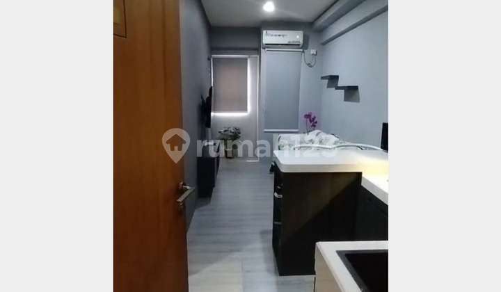 1BR Apartment in a Very Strategic Location, Puncak Permai Darmo