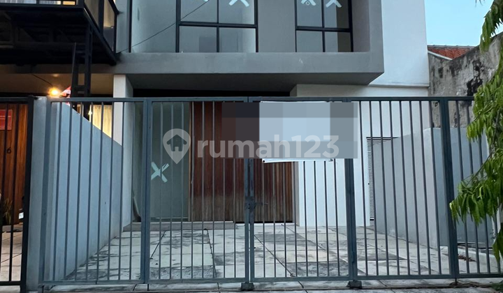 RUMAH 2 LANTAI SIAP HUNI MODERN MINIMALIS GRESS LOKASI STRATEGIS BENDUL MERISI RUMAH 2 LANTAI SIAP HUNI MODERN MINIMALIS GRESS LOKASI STRATEGIS BENDUL MERISI