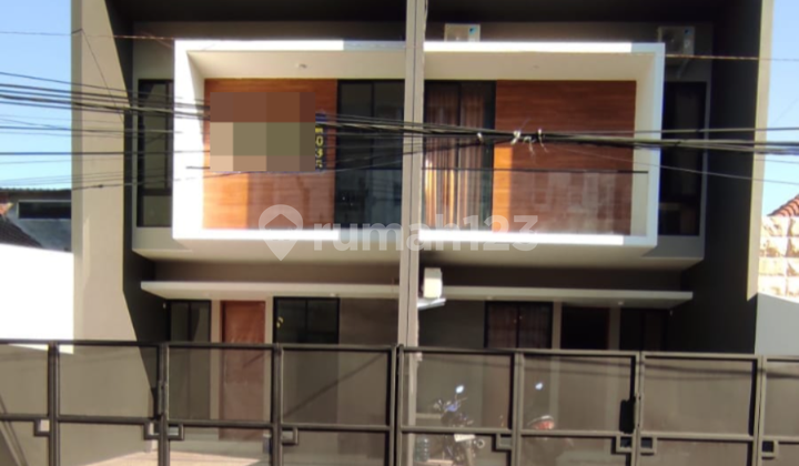 Rumah Mungil Berkualitas Lokasi Strategis di Sutorejo Prima Utara Dekat Raya Mulyosari Rumah Mungil Berkualitas Lokasi Strategis di Sutorejo Prima Utara Dekat Raya Mulyosari