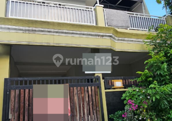 RUMAH 2 LANTAI SIAP HUNI BAGUS DAN TERAWAT LOKASI STRATEGIS PANDUGO RUNGKUT 1