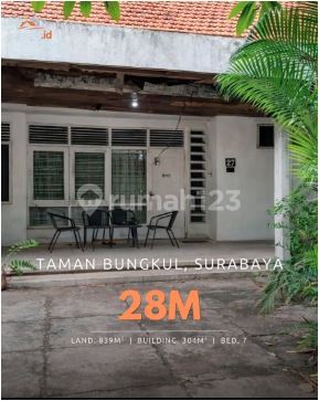 Rumah dengan Lokasi Premium Menghadap Taman Bungkul Surabaya 1