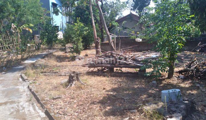 Rumah Lama Hitung Tanah di Jalan Pembanguan Cirebon