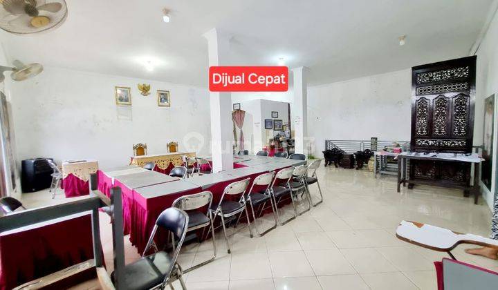 Rumah 2 Lantai Lokasi Sangat Strategis Cocok Untuk Kantor bisnis 1