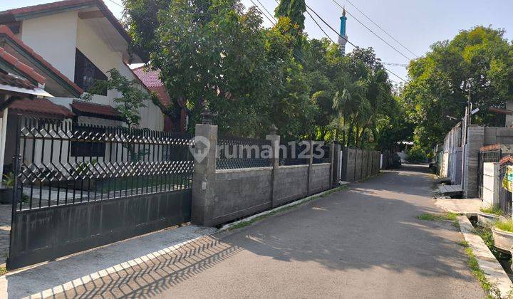 Rumah Dengan Halaman Luas 5 menit ke RSUD Gunung Jati Cirebon 2