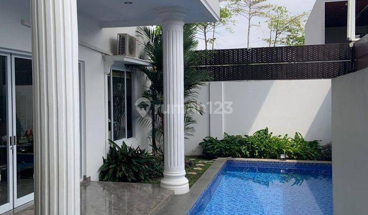 Rumah Mewah 2 Lantai Ada Kolam Renang Garasi Luas Siap Huni 2