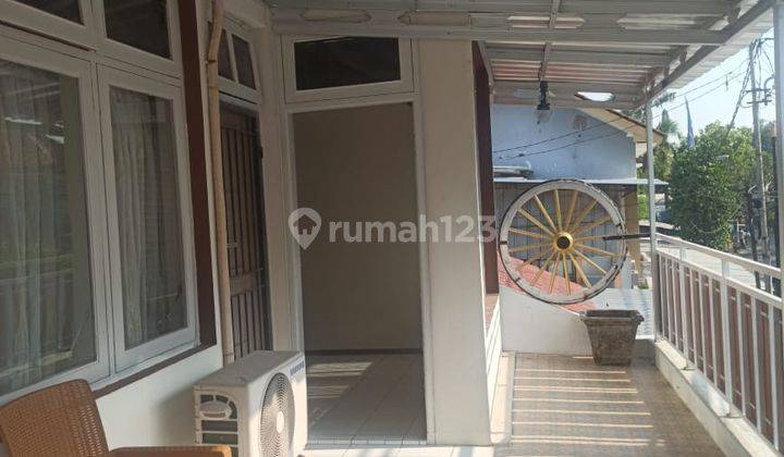 Rumah 2 Lantai Pinggir Jalan Pusat Cirebon Kota 2 mobil simpang 1