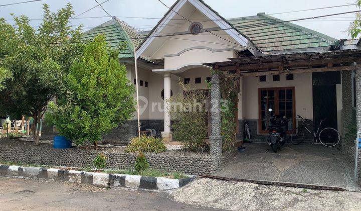 Rumah Siap Huni di Puri Taman Sari Posisi Hook Lokasi Strategis 1