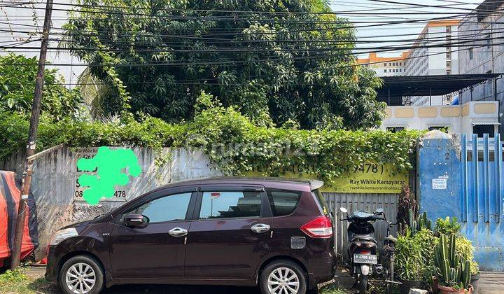 Rumah Tua 2 Lantai di Jl Ekonomi dwiwarna , Karang Anyar, Sawah Besar,jakarta Pusat 1