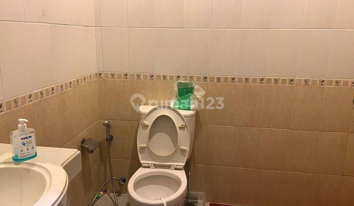 Dijual Cepat Rumah Hoek 2 Lantai di Taman Surya 3, Kalideres, Jakarta Barat 4