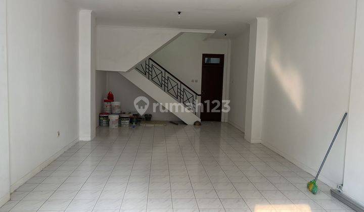 Dijual Cepat.. Ruko 3 1 4 Lantai di Daan Mogot Baru, Kalideres, Jakarta Barat  2