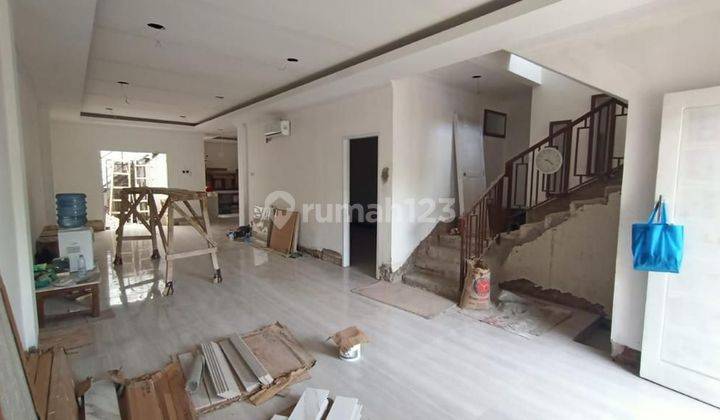 Dijual cepat
Rumah baru 2 1/4 lantai di Taman surya 5, kalideres, jakarta barat 2