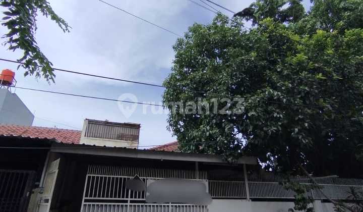 For Sale 1 House in Citra Garden 1 Kalideres, West Jakarta